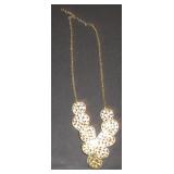 Flower Motif Statement Necklace with Gemstone Acce