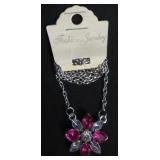 Fashion Jewelry Pink and White Flower Pendant Neck