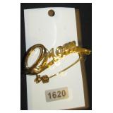 Gold-Tone 'Mom' Script Brooch
