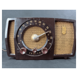 Zenith Brown Bakelite Tube Radio
