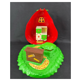 1980 American Greetings Strawberry Shortcake Berry Bake Shoppe Playset