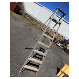 8 foot ladder