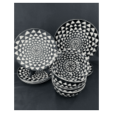 Thyme Dishes & Table - Black & White