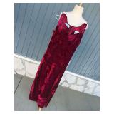 The Nu-Oz Group Crushed Velvet Evening Dress Size 7/8
