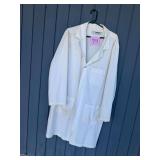 Wrangler Uniforms White Lab Coat Size 50-RG