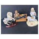figurine trio