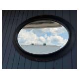 oval mirror