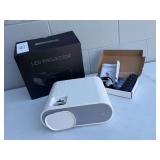Hompow C10 LED Projector With Remote And Original Packaging
