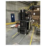 CROWN STAND UP FORKLIFT, MODEL #RC3020-40