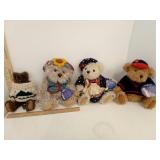 Mary Meyer Green Mountain Bear 1 , Brass Button