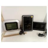 LA Crosse Technology  Atomic Digital  Wall C