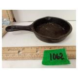 Cast Iron 3.5' Skillet