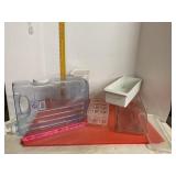 Plastic Ware Egg Keeper 1.25 Gal Water Dispenser