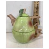 CIC Pear Teapot/Cup Combo