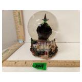 Wizard Of Oz Bad Witch Globe Music Box