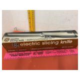 GE Electric Slicing Knife In Box