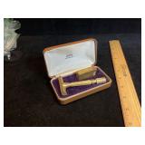 Vintage GEM Micromatic Razor Blade Holder & Case