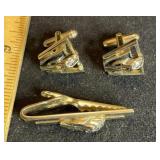 1957 Ford Thunderbird Cufflinks & Tie Bar Set