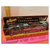 Match Box Snap On 1994 Transporter Dale Earnhardt