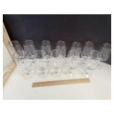 Fostoria Announcement Pattern Wine Glasses S