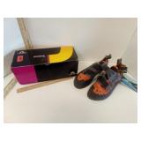 LA SPORTIVA Climbing Shoes  sz 10/5 in box