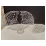 AnchorHocking  Fenton Daisy & Button Pattern