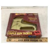 Arrow Staple Gun Tacker NIB