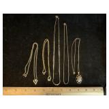 Chain Necklace Selection Some With Pendants