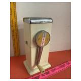 Vintage Ice O Matic