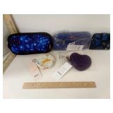 Lug Heart Pouch, Zippered Bags & Billfold 5