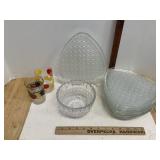 Anchor Hocking ? Daisy & Button Triangular Plates