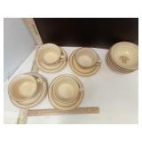 Pfaltzgraff Village Stoneware Cups & Saucers 4 &