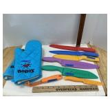 Cuisinart Knife Set & Bobos Oven Mitts