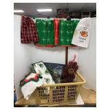 Holiday Towels, Pinecones & More