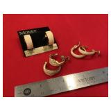 Monet Gold Tone & White Enamel Clip Earrings 3