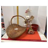 Flower Basket Snow Bear & More Baskets