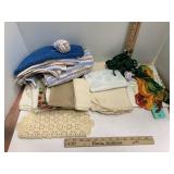 Needlepoints & Knittings