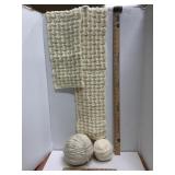 Off White Yarn Balls & Knitted Sections