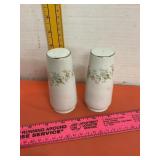 Johann Haviland 'Forever Spring'  Salt & Pepper