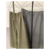 Size 14 Ramdm Skirt
