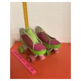 Zinger Roller Skates Size 5