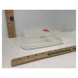 Rubbermaid 24 Oz. Container