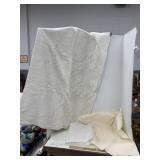Lace Tablecloths & Runners