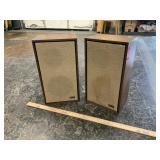 KLH Speakers Model 32