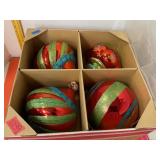 Jumbo Ornaments In Box  4