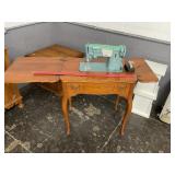 Vintage Singer Sewing Machine In Cabinet