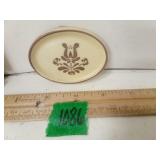 Pfaltzgraff Village Stoneware Refridgerator Magnet