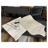 Earthlite DLX Table Warmer & Sunbeam Hot Pad