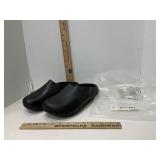 Croc Cousins From China Size 42-43