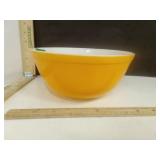 Pyrex Yellow Mustard Gold Mixing Bowl